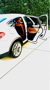 Photo 4 of 10 of 2018 BMW X4 xDrive28i